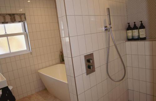 Luxury Croft Templepatrick Near Airport Rabbit and Hilton hotel - Foto 74