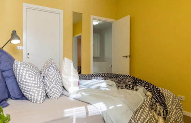 Mika, 2bdr Fitzroy pad With Secure Parking - Foto 3