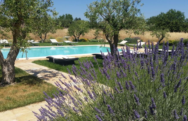 Luxury Trulli Terrarossa With Pool - Photo 17