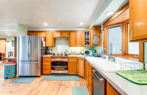 Oregon Farmhouse Hideaway on 53 Acres - Foto 7