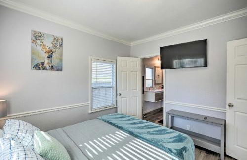 Pet-Friendly Sacramento Home about 5 to Downtown! - Photo 21