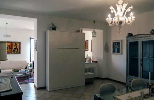 CASA DEL SOLE APPARTAMENTO N° 2 WHITE AND GOLD ROOM - Foto 15