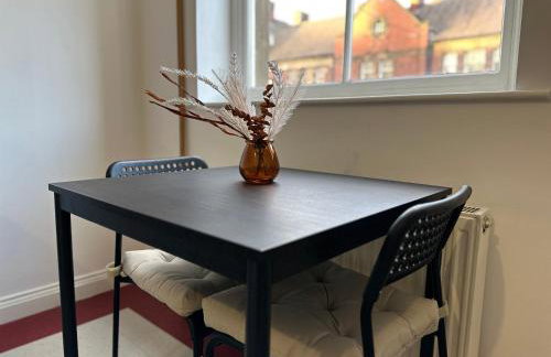 Great offers on Long Stays!! LaLuNa Apartments - Foto 20