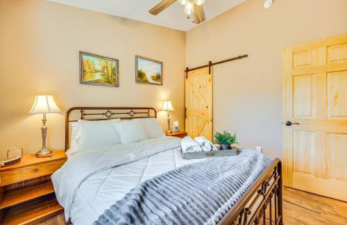 Cabin in Eleven Mile Village with Patio and Gas Grill! - Foto 14