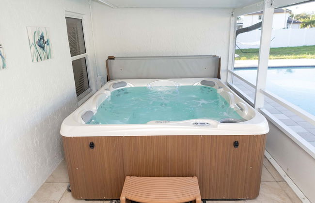 Villa Royale 4 BR Home w Pool & Hot Tub - Foto 43