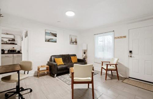 Clubhouse Cozy fast Wi-fi 6 min from Downtown - Foto 28