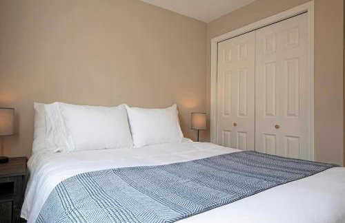 Northside Abode Close to Downtown - Foto 18