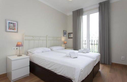 Bright & Spacious Family Flat in Central Barcelona - Foto 26