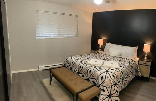 Hidden Gem! Spacious, Private, and Convenient Units Off River Road in Puyallup - Foto 67