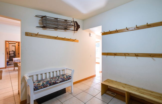 70MBR- Hot Tub - BBQ - Wi-Fi - Pets Ok - Sleeps 8 - Foto 2