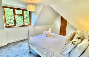 Serene Retreat - Hot Tub - Pool Table - Close to New Forest and Bournemouth Beach - Sleeps 12 - Foto 32