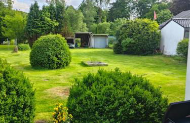 Haus 2 Etagen Garten 1 Badezimmer,1 Gäste Wc 200 Qm 5 Betten Gehoben mit Garten - Foto 1