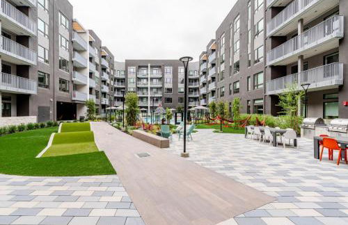 Blueground East Industrial pool AC nr park SFO-1850 - Foto 25