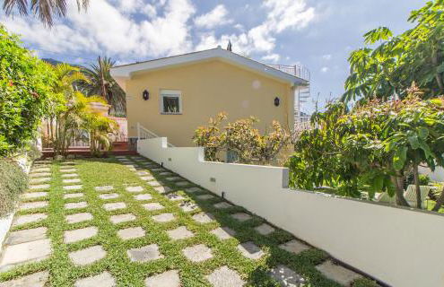 Villa in protected space in front of the sea - Foto 20