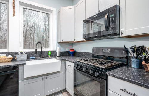 Serene 4br Country Retreat Awaits - Near Greensboro and Elon University - Foto 35