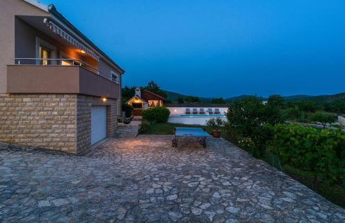 Three-Bedroom Holiday Home In Brstanovo - Foto 27