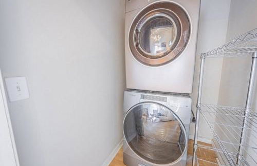 Darlin Downtown Dawghouse - Foto 18