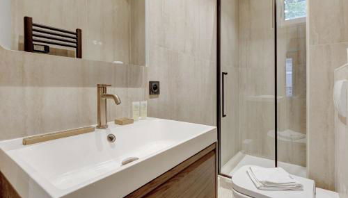 520 Suite Débarcadère - Lovely Apt Paris 17th - Foto 5, towels, Shower