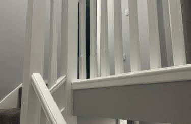 3 bed flat 10 mins to Alton Towers Sleeps 6-8 people - Foto 41