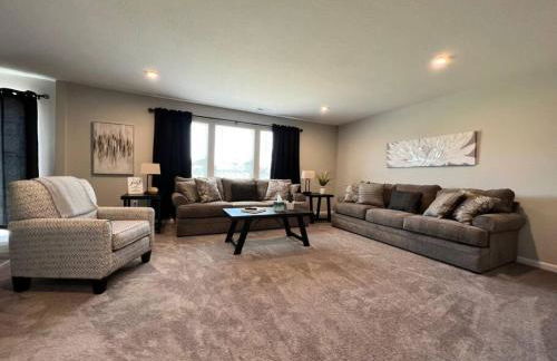 7876 Ellington Court Cheerful 4 Bedroom Home Brand New Construction - Foto 1