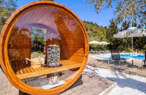 Apanema Mindfulness Villas Resort with Fast WiFi, Pool, Sauna, Massage - Photo 2