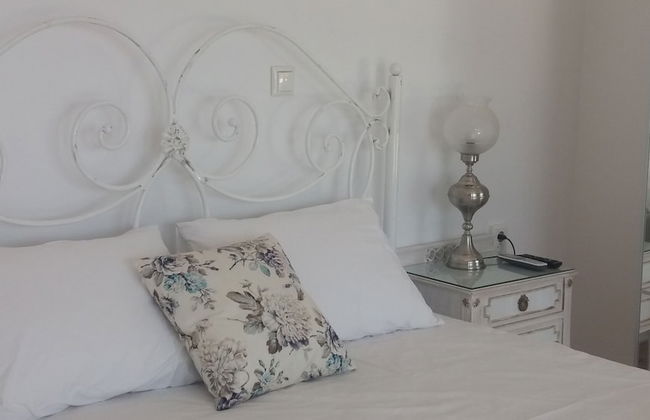 Estate Dafnopanagia Luxury Apartment - Photo 1