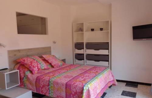 Charmant F1 avec terrasse et garage, proche cures et centre-ville d'Amélie-les-Bains. - FR-1-703-73 - Foto 5