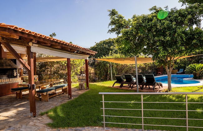 Iris Stone Built Villa - Foto 34