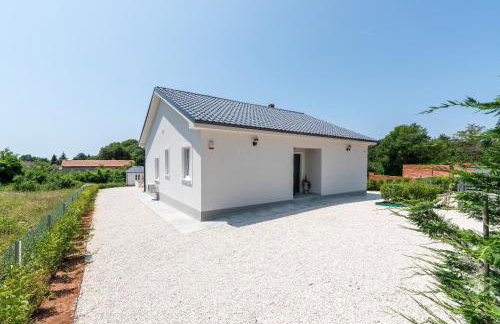 Sienna Zminj - Foto 49