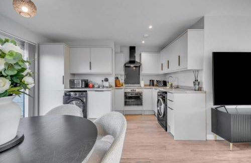 Lovely 2-Bed House with parking - Foto 7