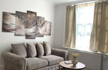 New look flat In Waterloo - Foto 1