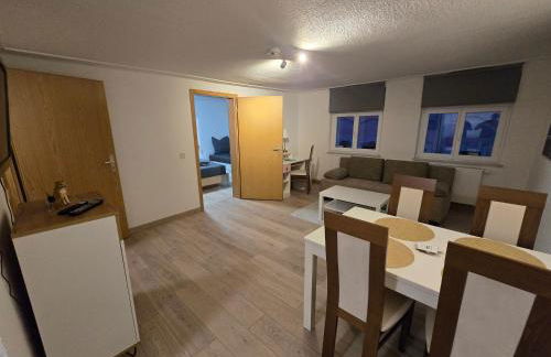 FERIENWOHNUNG 52m2 APARTMENT in ZITTAUER STADTZENTRUM INNENSTADT INNENRING TOP LAGE - WOHNEN AUF ZEIT IN ZITTAU - 2 RAUM WOHNUNG EINKAUFSSTRASSE - Foto 9