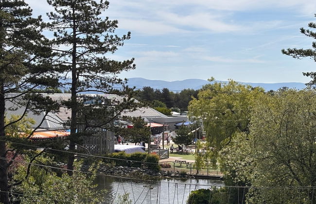 Hafan y Mor Park 3-bed Caravan, Sleeps 8, Pets Ok - Foto 13