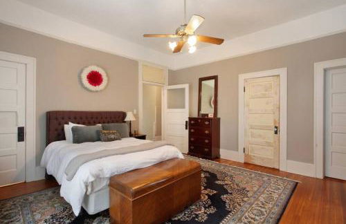 Big Yellow Brick House - Victorian District - Foto 4