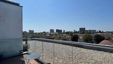 Modern 2 bed flat with balcony - Foto 4