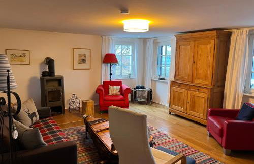 Eifel Landhaus Panoramablick unter der Burg Olbrück mit Sauna Hottub großer Terrasse und Garten Ideal für Familien - Foto 9