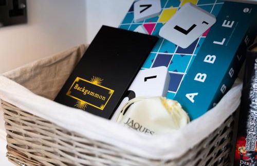 Gower Vista 3 bed in Mumbles with free parking & sea views - Foto 20