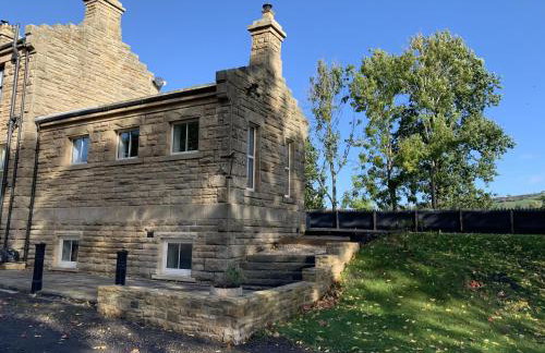 Station House - Photo 3