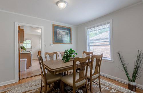 Enjoy Evanston! Slow Down After a Busy Day Sight Seeing - Walking Distance from Public Transportation apts - Foto 6