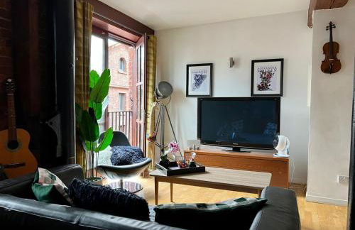 2 Bed Duplex Penthouse Apartment by Mathew Street Sleeps 6 - Foto 8