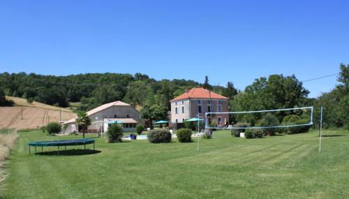 Gîtes Grand Pré ! et la Roulotte de Roquecor - Photo 3, Garden