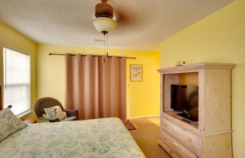 Downtown Home with Yard and BBQ - 6 Mi to Downtown! - Photo 13