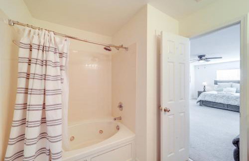 Mtn-View Family Retreat with Deck in Seven Devils! - Foto 19