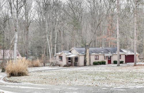 Rector Home with Hot Tub about 6 Mi to Ligonier! - Foto 24