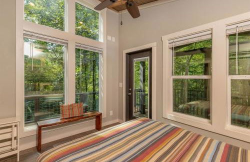 High Hollow Cottage Modern Tiny Home with Hot Tub - Foto 12