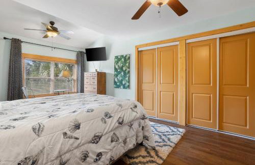 Pool Retreat Waterfront 6 Bedroom Boat Ramp Game Room Pass Christian Home - Foto 18