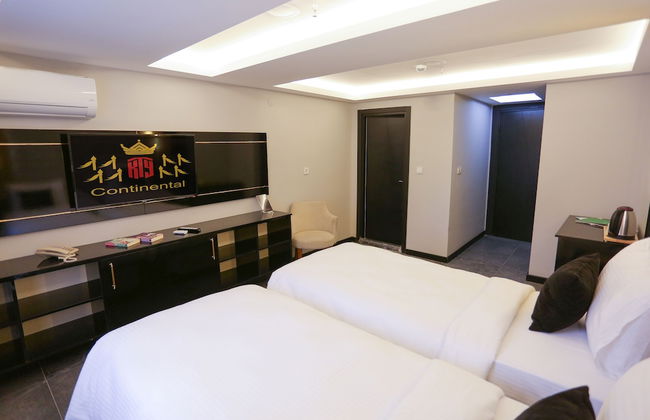 KY Continental Apartments - Photo 10