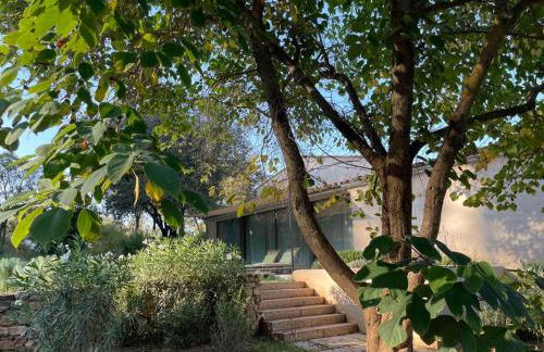 Idyllic Riverside Provencal Farmhouse - Foto 33