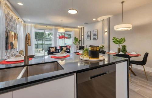 Modern Luxury Retreat-pool Mickey Harry Potter Bedrooms - Foto 11