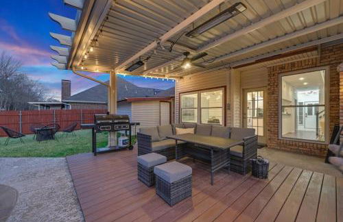 Glamorous 4BR 2,5BA Holiday Home with Pool, Game Room & Fire Pit - Foto 5